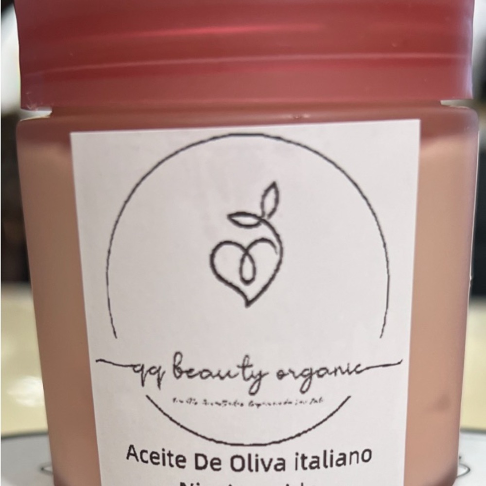 qp beauty organic Pink Skincare Jar